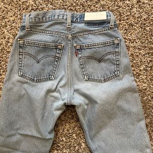 re/done levi’s high rise ankle crop
